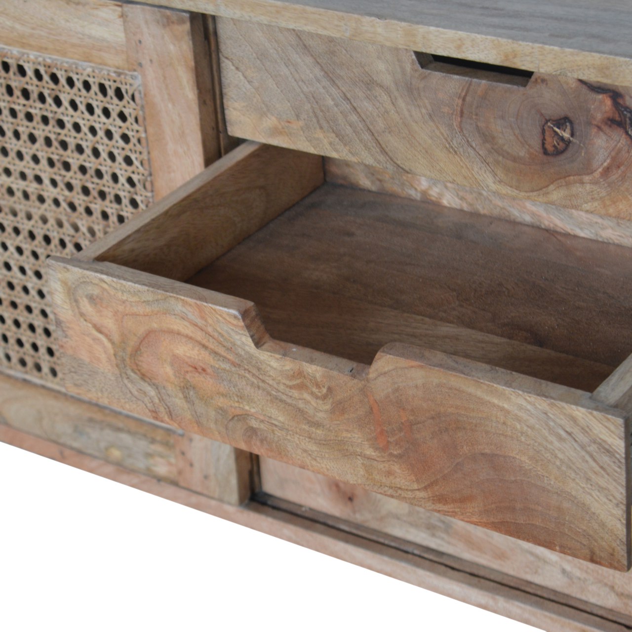 Cabinet with 4 Drawers - Larissa